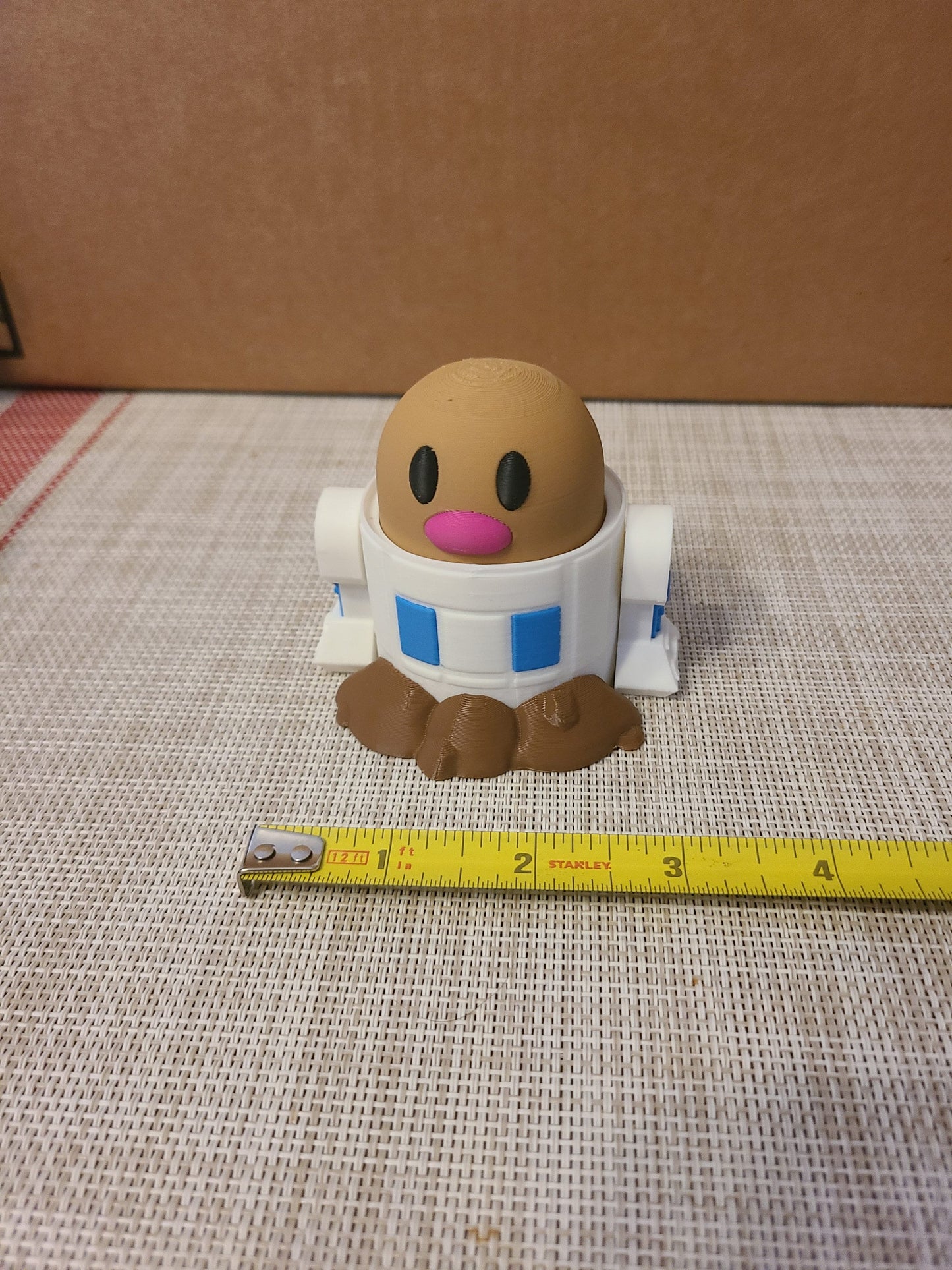 R2D2 Diglett Starwars Figure Pokemon 2.5 inches tall retro Nintendo Pikachu Mew Two